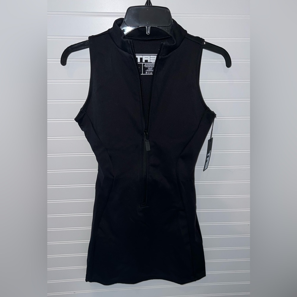 TA3 Sleeveless Surfy Mini Dress M Short NWT